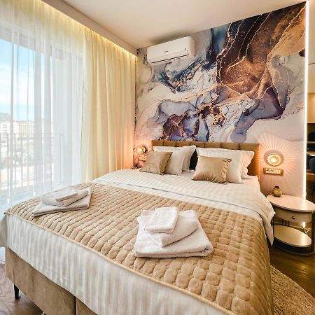 Waterfront Luxury Suites 贝尔格莱德 外观 照片
