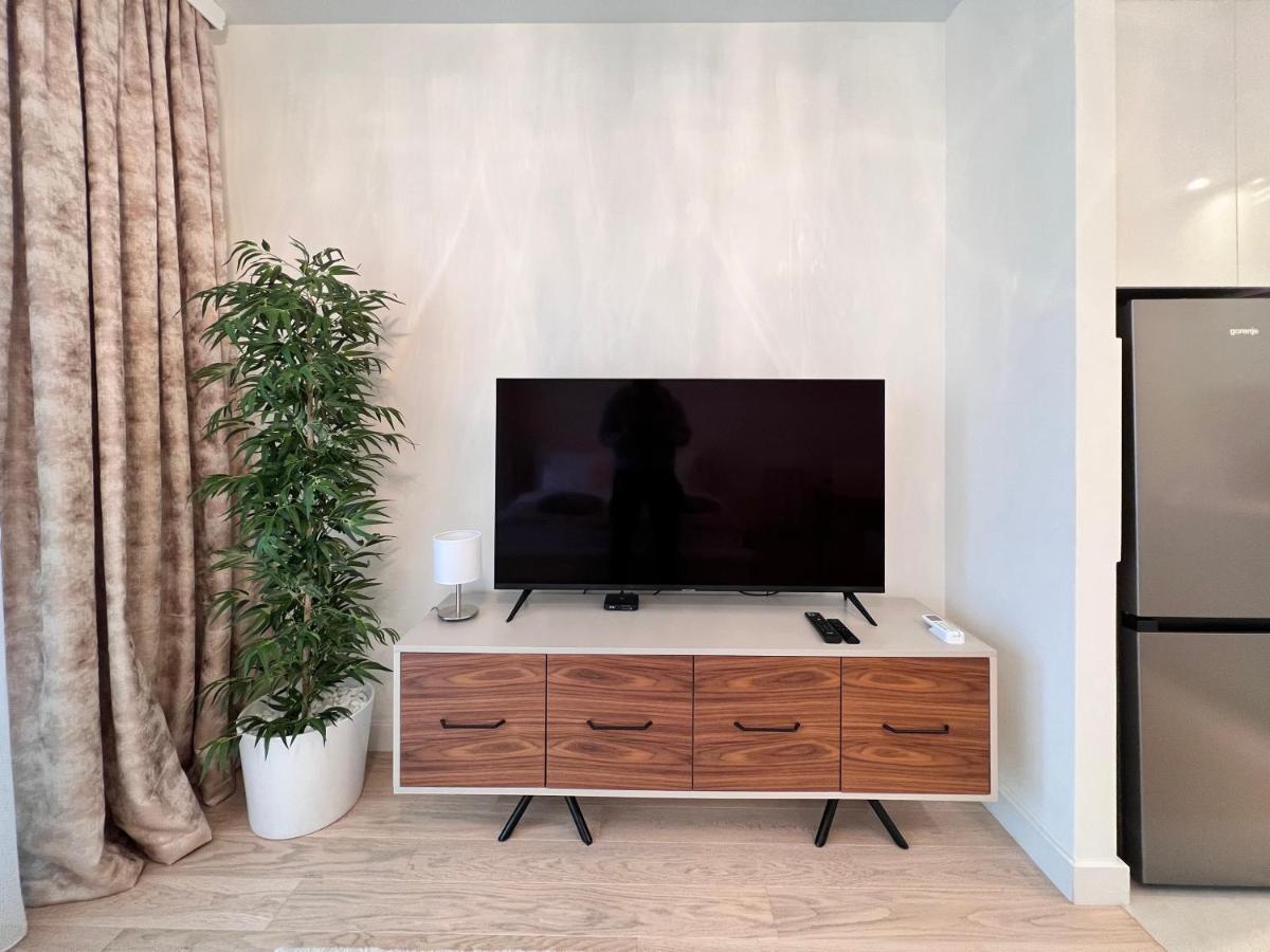 Waterfront Luxury Suites 贝尔格莱德 外观 照片