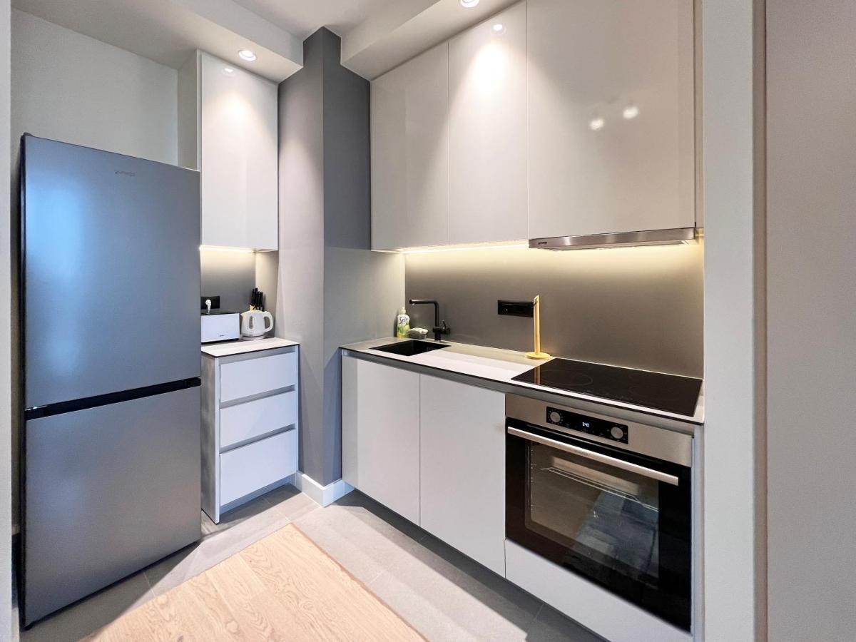 Waterfront Luxury Suites 贝尔格莱德 外观 照片