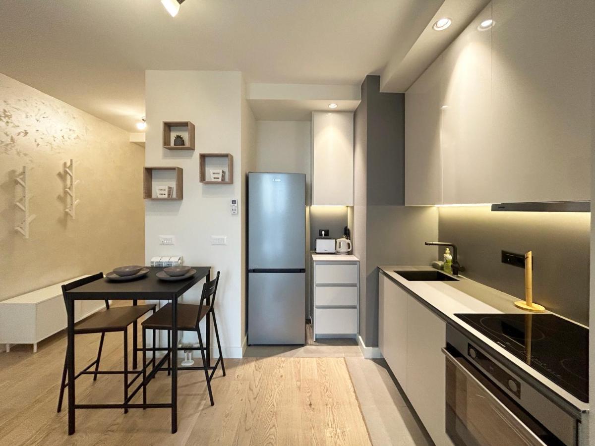 Waterfront Luxury Suites 贝尔格莱德 外观 照片