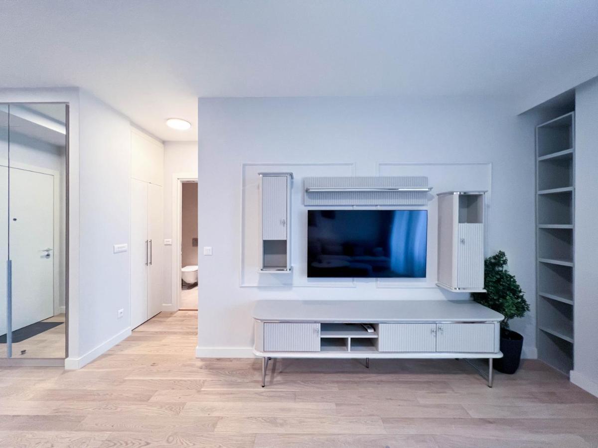 Waterfront Luxury Suites 贝尔格莱德 外观 照片