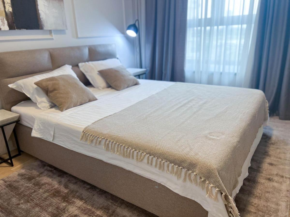 Waterfront Luxury Suites 贝尔格莱德 外观 照片