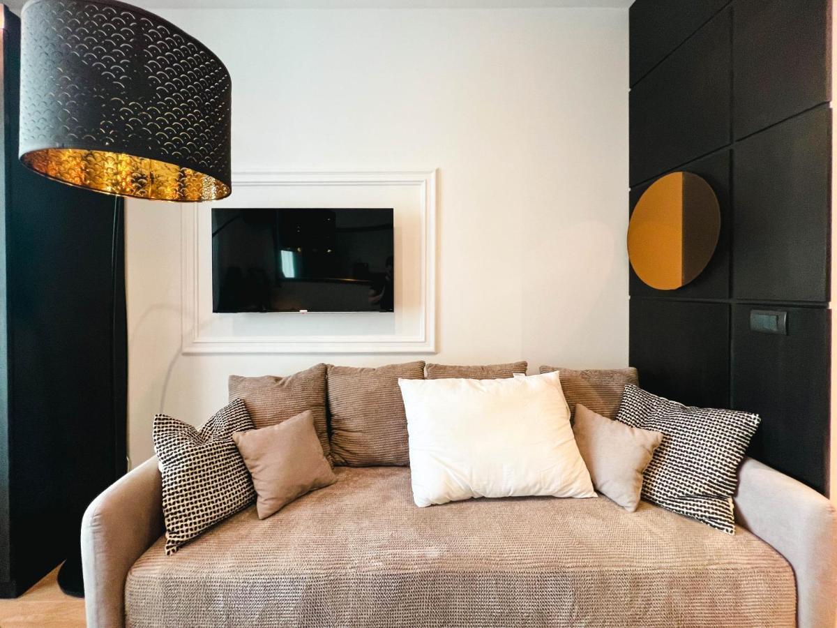 Waterfront Luxury Suites 贝尔格莱德 外观 照片