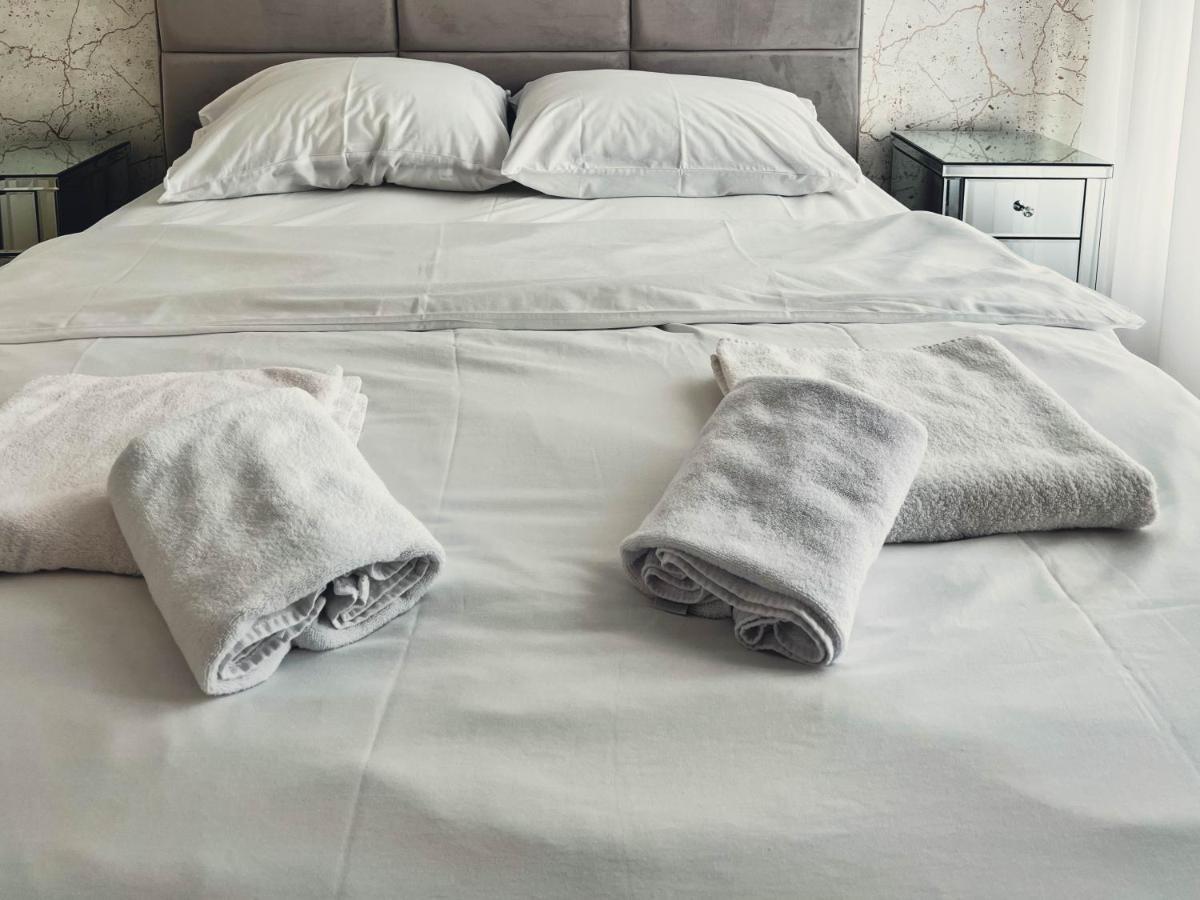 Waterfront Luxury Suites 贝尔格莱德 外观 照片
