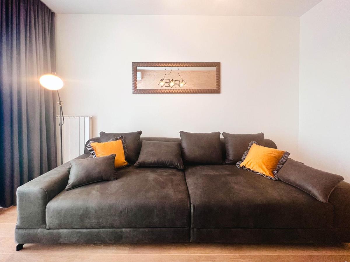 Waterfront Luxury Suites 贝尔格莱德 外观 照片