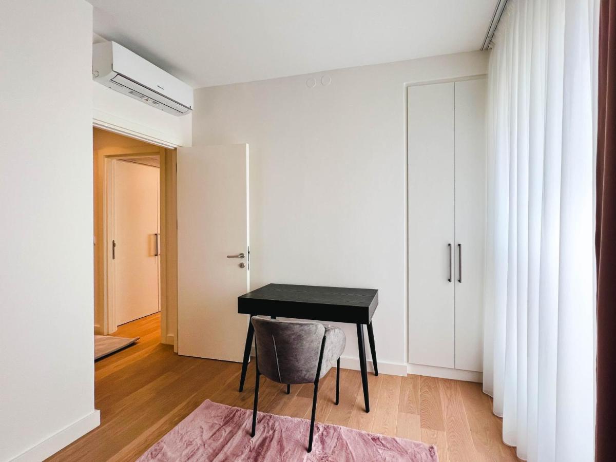 Waterfront Luxury Suites 贝尔格莱德 外观 照片