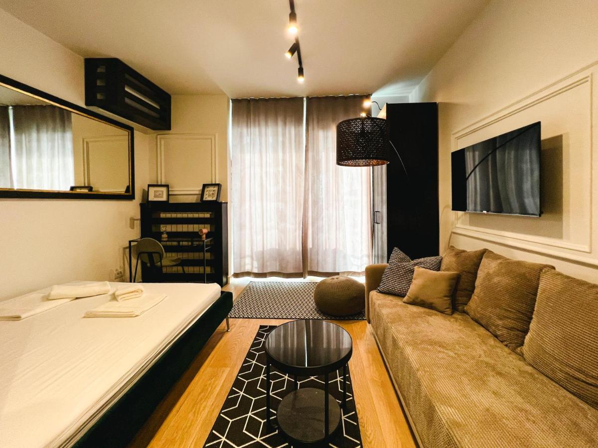 Waterfront Luxury Suites 贝尔格莱德 外观 照片