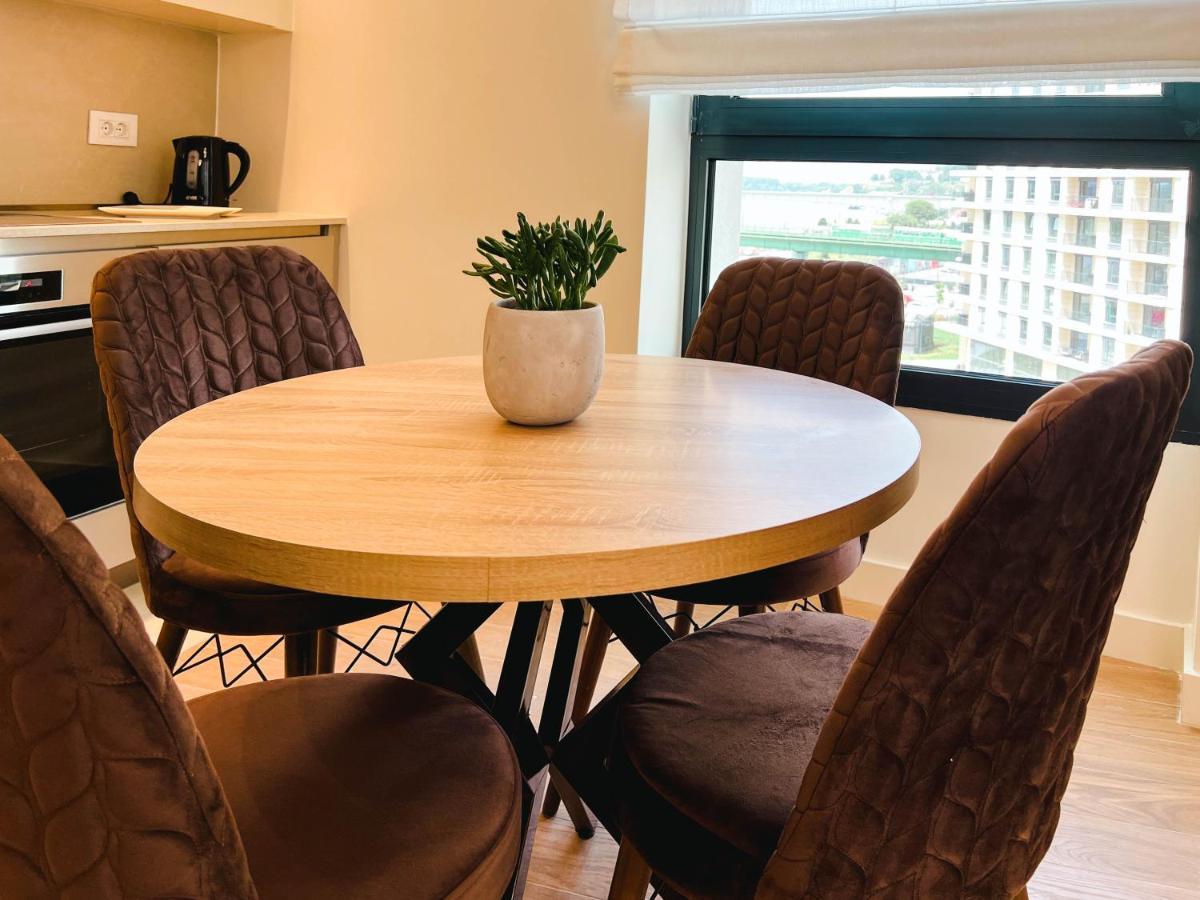 Waterfront Luxury Suites 贝尔格莱德 外观 照片